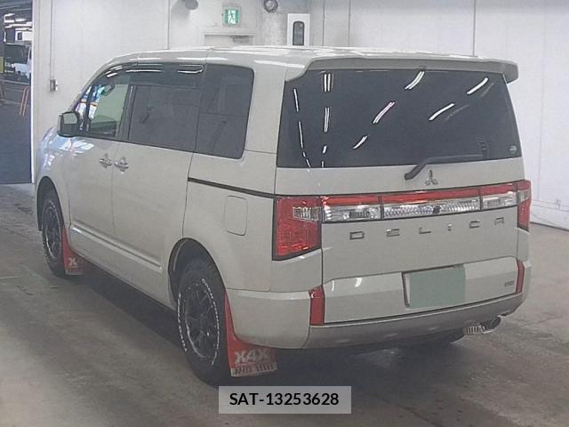 Mitsubishi DELICA 2020-12 8072204-4