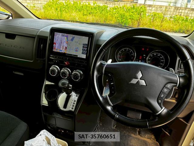 Mitsubishi DELICA 2019-06 8072383-2