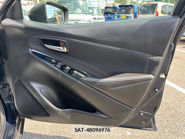 Mazda DEMIO 2018-02 8071519-18