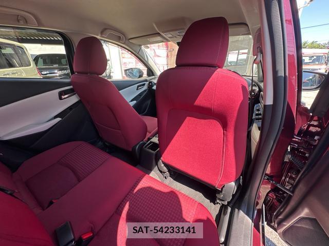 Mazda DEMIO 2018-09 8071522-14