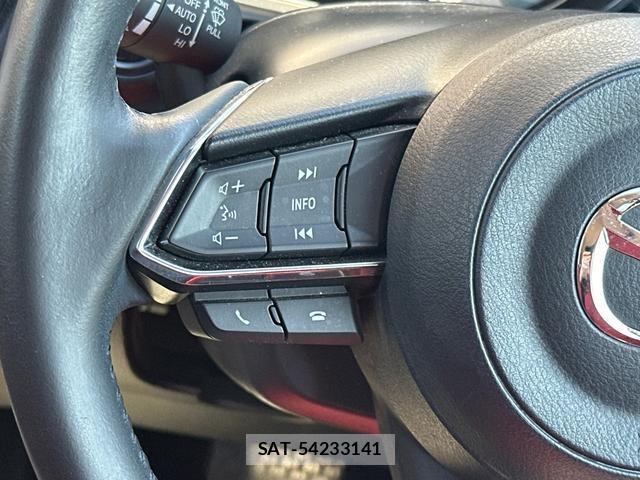 Mazda DEMIO 2018-09 8071522-16