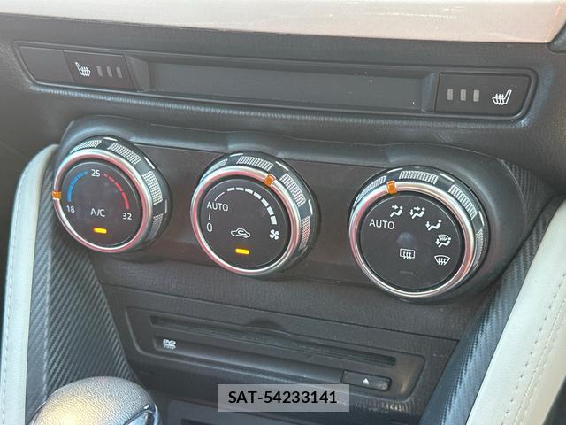 Mazda DEMIO 2018-09 8071522-6