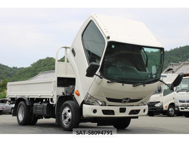 Hino DUTRO 2016-08 8070865-11