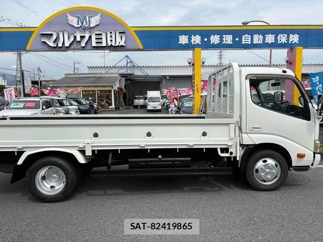 Hino DUTRO 2012-08 8071471-6