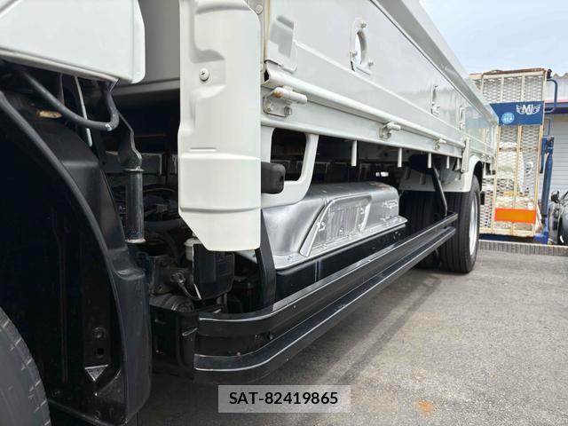 Hino DUTRO 2012-08 8071471-8