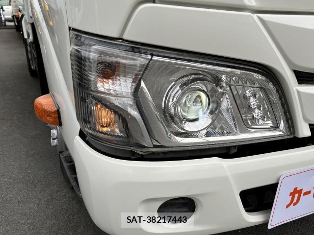 Hino DUTRO 2019-10 8071472-10