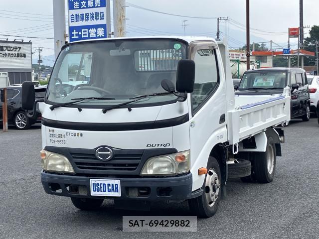 Hino DUTRO 2011-08 8072569-0