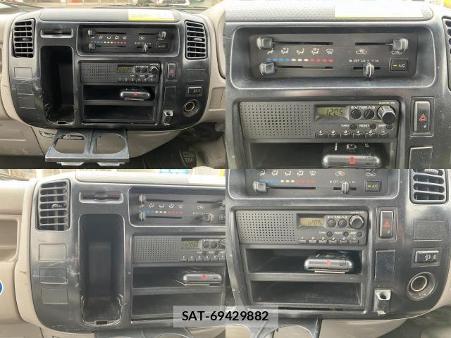 Hino DUTRO 2011-08 8072569-4