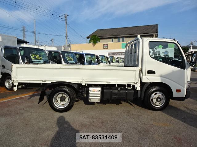 Toyota DYNA TRUCK 2021-03 8071076-3