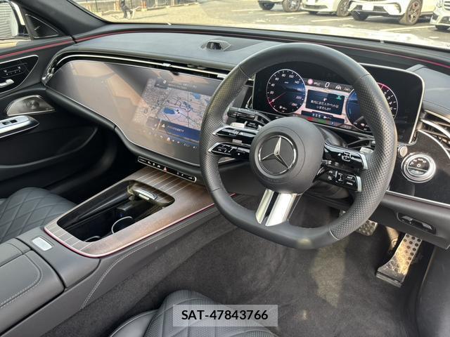 Mercedes Benz E-CLASS 2024-03 8071060-1