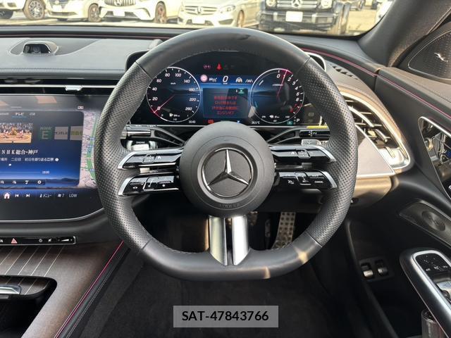 Mercedes Benz E-CLASS 2024-03 8071060-11