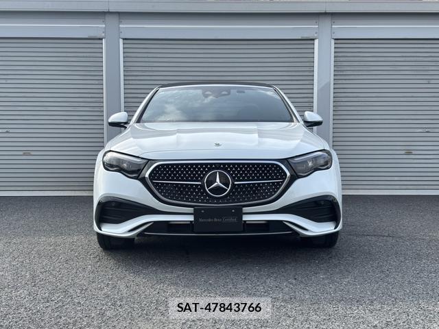 Mercedes Benz E-CLASS 2024-03 8071060-14