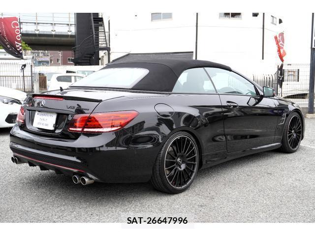 Mercedes Benz E-CLASS 2015-06 8071928-1