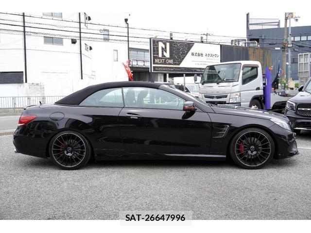 Mercedes Benz E-CLASS 2015-06 8071928-4