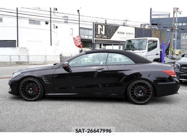 Mercedes Benz E-CLASS 2015-06 8071928-6