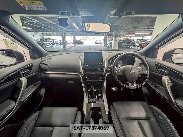 Mitsubishi ECLIPSE CROSS 2022-08 8071038-1