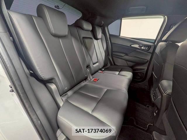 Mitsubishi ECLIPSE CROSS 2022-08 8071038-11