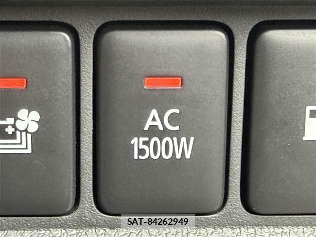 Mitsubishi ECLIPSE CROSS 2020-12 8071481-14