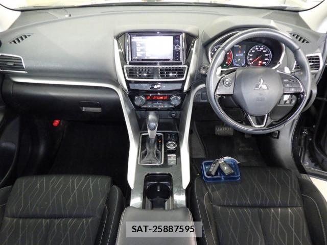 Mitsubishi ECLIPSE CROSS 2019-01 8071791-2