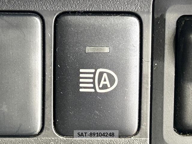 Mitsubishi EK CUSTOM 2015-11 8071129-7