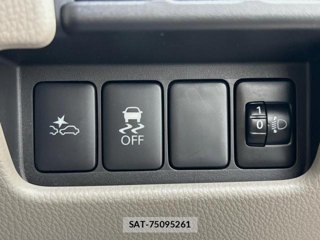 Mitsubishi EK SPACE 2016-01 8071220-6