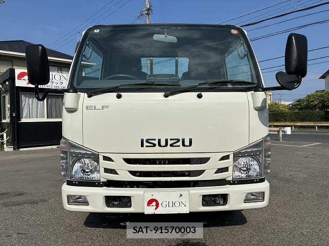Isuzu ELF TRUCK 2020-04 8072305-1