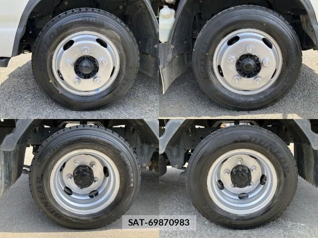 Isuzu ELF TRUCK 2020-01 8072307-10