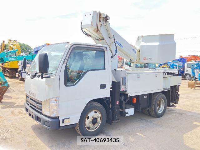 Isuzu ELF TRUCK 2012 8072319-0