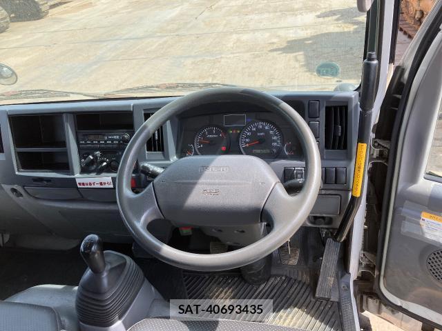 Isuzu ELF TRUCK 2012 8072319-2