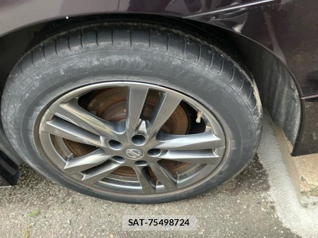 Nissan ELGRAND 2013-06 8071293-12