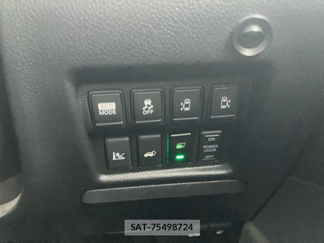 Nissan ELGRAND 2013-06 8071293-15