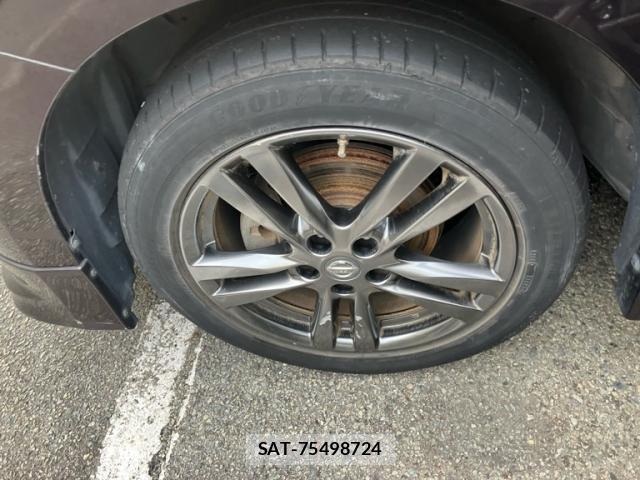 Nissan ELGRAND 2013-06 8071293-3