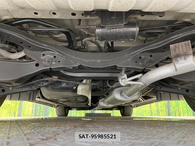 Nissan ELGRAND 2012-02 8071493-18