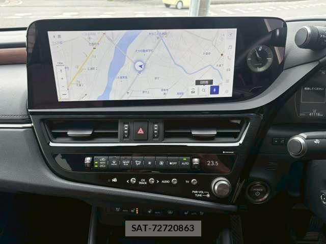 Lexus ES 2024-01 8071026-18