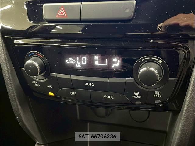 Suzuki ESCUDO 2022-04 8071421-12