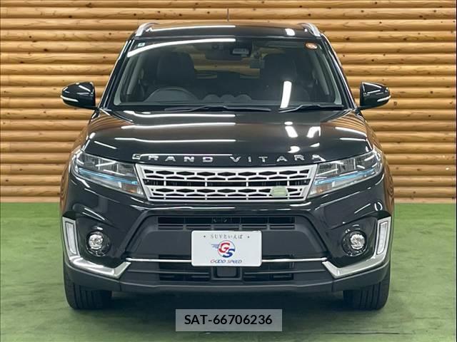 Suzuki ESCUDO 2022-04 8071421-16