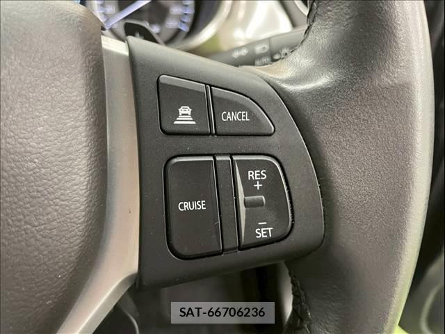Suzuki ESCUDO 2022-04 8071421-6