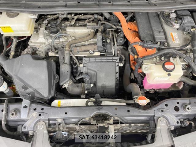 Toyota ESQUIRE 2015-07 8071491-17