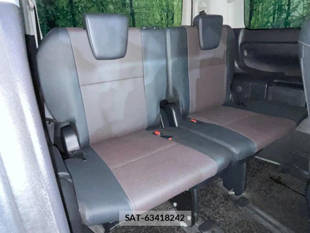 Toyota ESQUIRE 2015-07 8071491-9