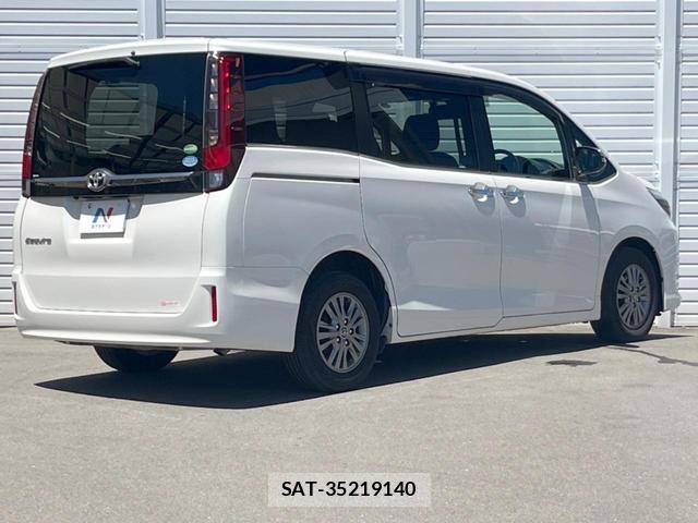 Toyota ESQUIRE 2017-02 8071736-17