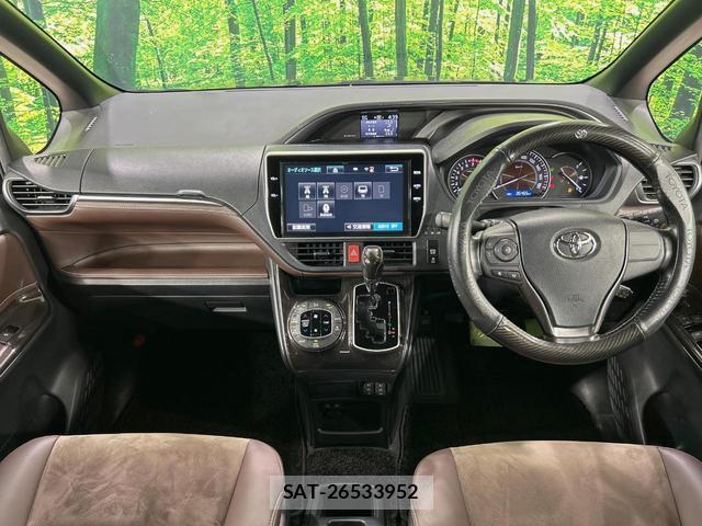 Toyota ESQUIRE 2017-07 8072392-1
