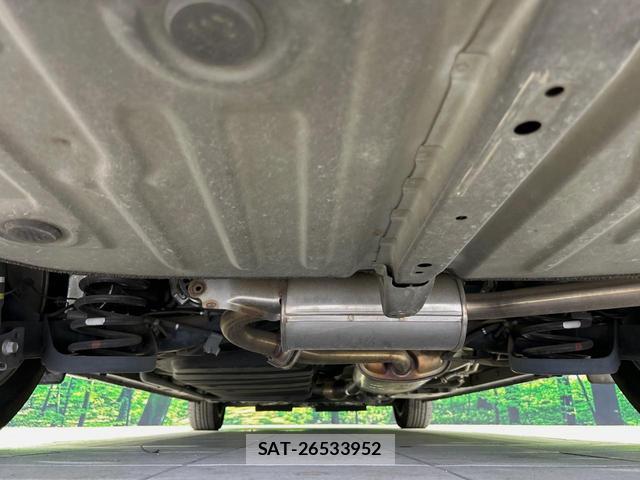 Toyota ESQUIRE 2017-07 8072392-19