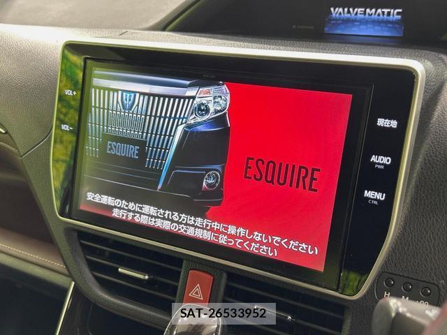 Toyota ESQUIRE 2017-07 8072392-2