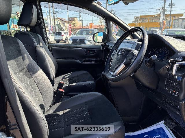 Toyota ESQUIRE 2020-08 8072512-7