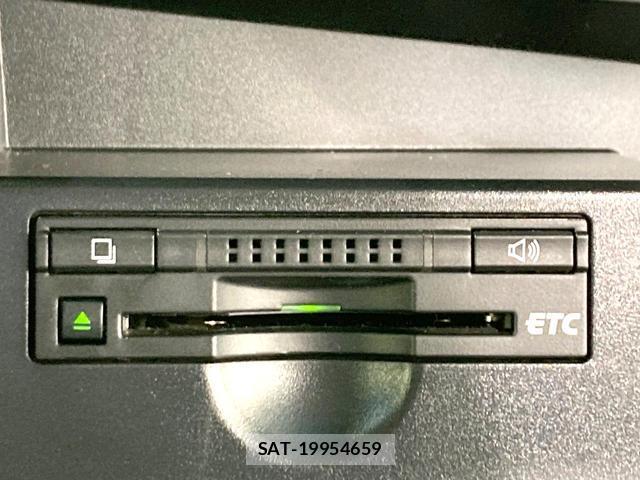 Toyota ESTIMA 2013-07 8071264-6