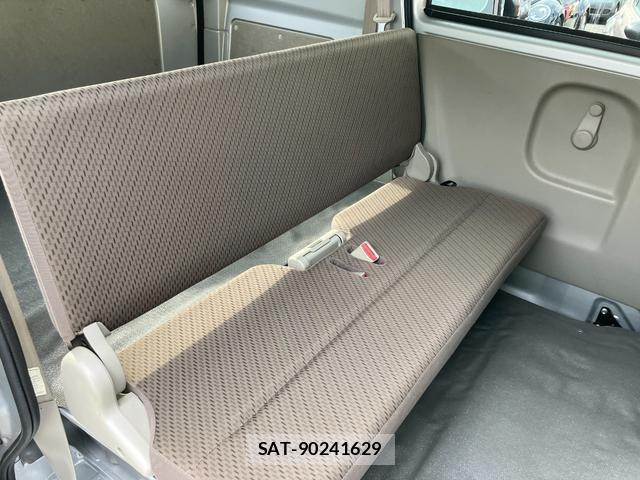 Suzuki EVERY 2019-07 8071074-14