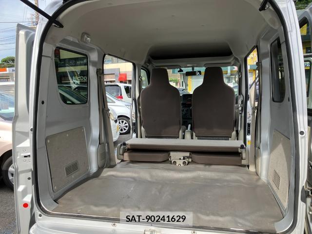 Suzuki EVERY 2019-07 8071074-16