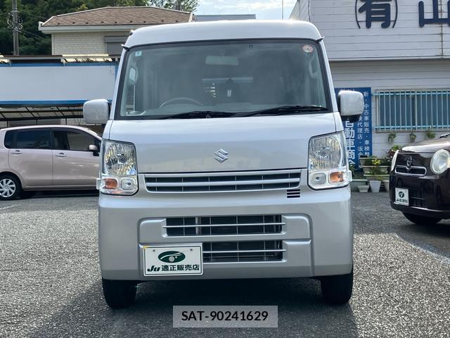 Suzuki EVERY 2019-07 8071074-3