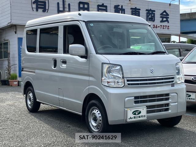 Suzuki EVERY 2019-07 8071074-4