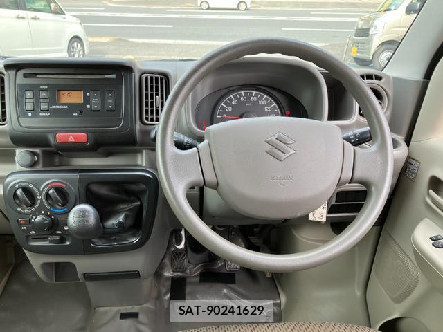 Suzuki EVERY 2019-07 8071074-9